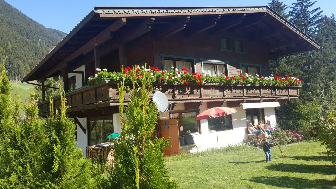 Waldrast Apartamento Finkenberg Exterior foto