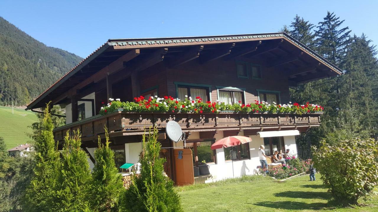 Waldrast Apartamento Finkenberg Exterior foto